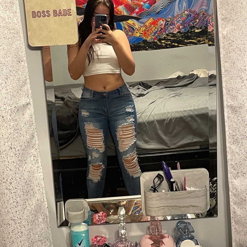 Mid-Rise ripped jeans denim